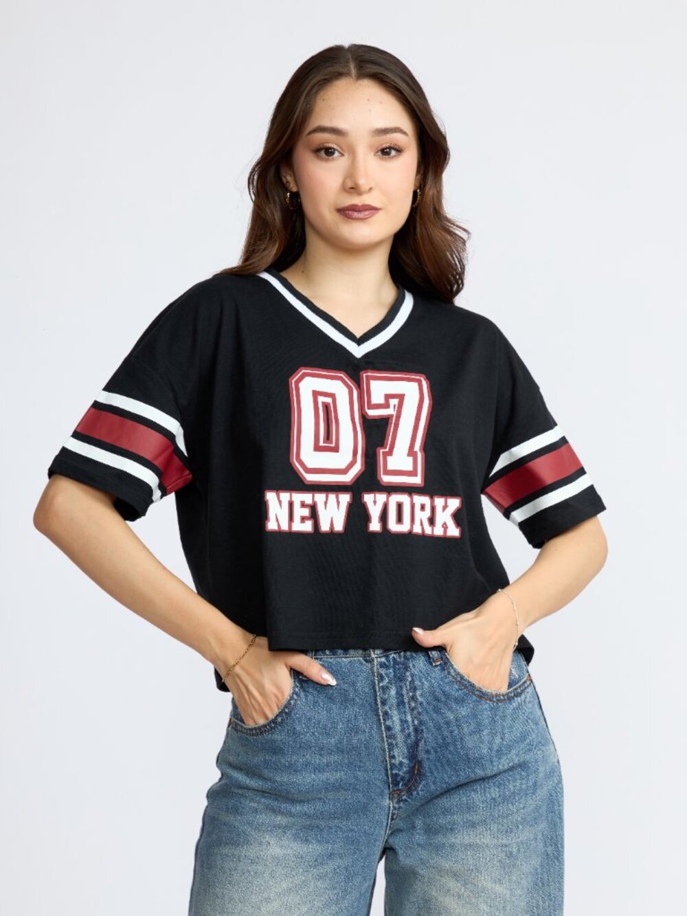 Women's Black Varsity Graphic T-Shirt, New York 07 V-Neck Cropped Jersey Tee